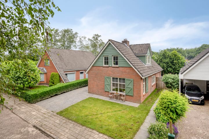 Foto 4 van Meester Holtropstraat 28