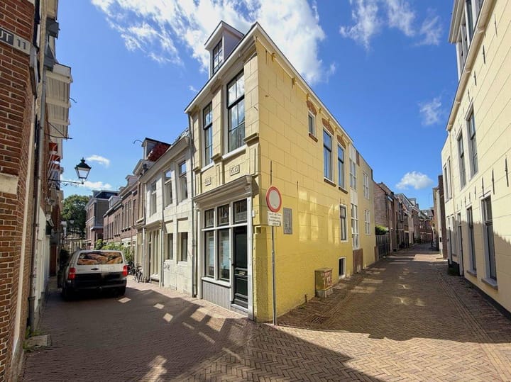 Slotmakersstraat 11