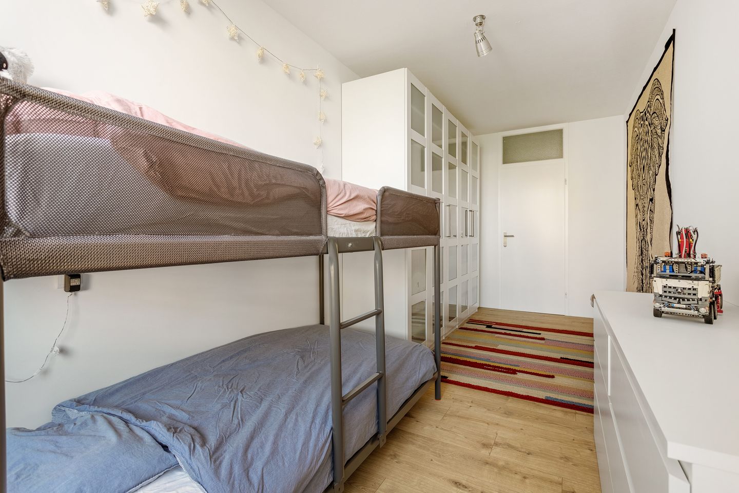 Photo 20 of Johannes Poststraat 430