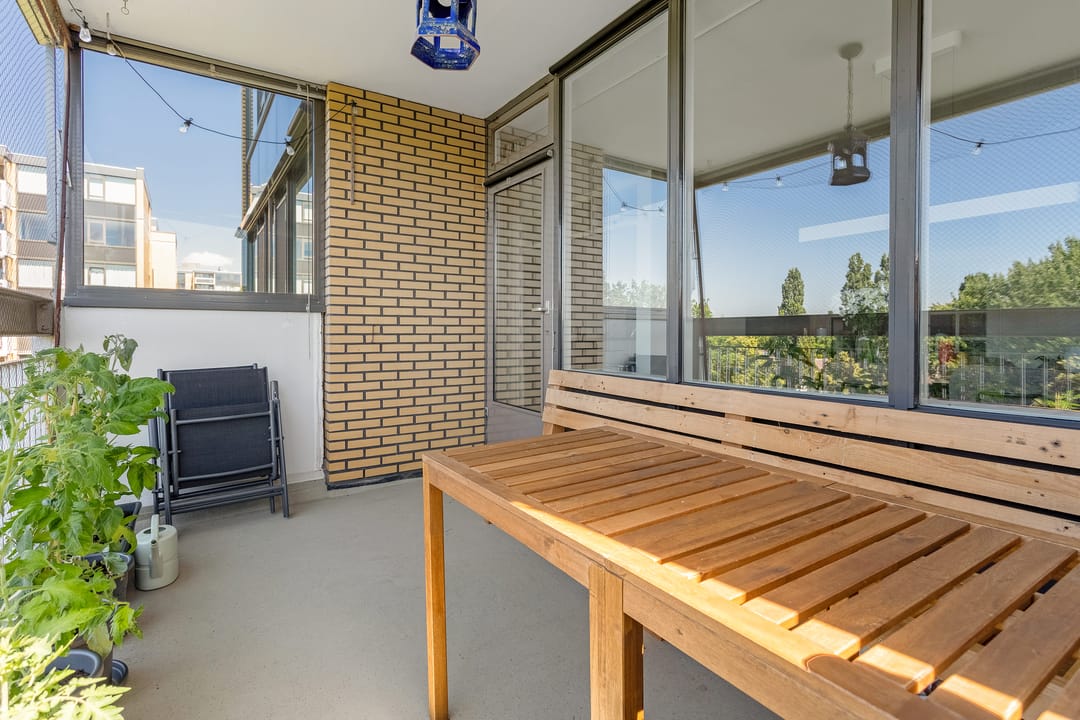 Photo 8 of Johannes Poststraat 430
