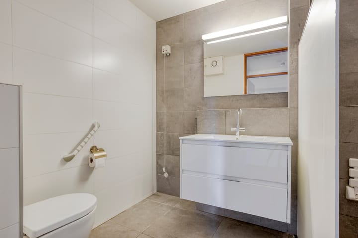 Foto 4 van Burg. Hustinxstraat 246