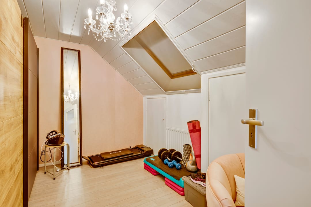 Photo 32 of Cederstraat 5