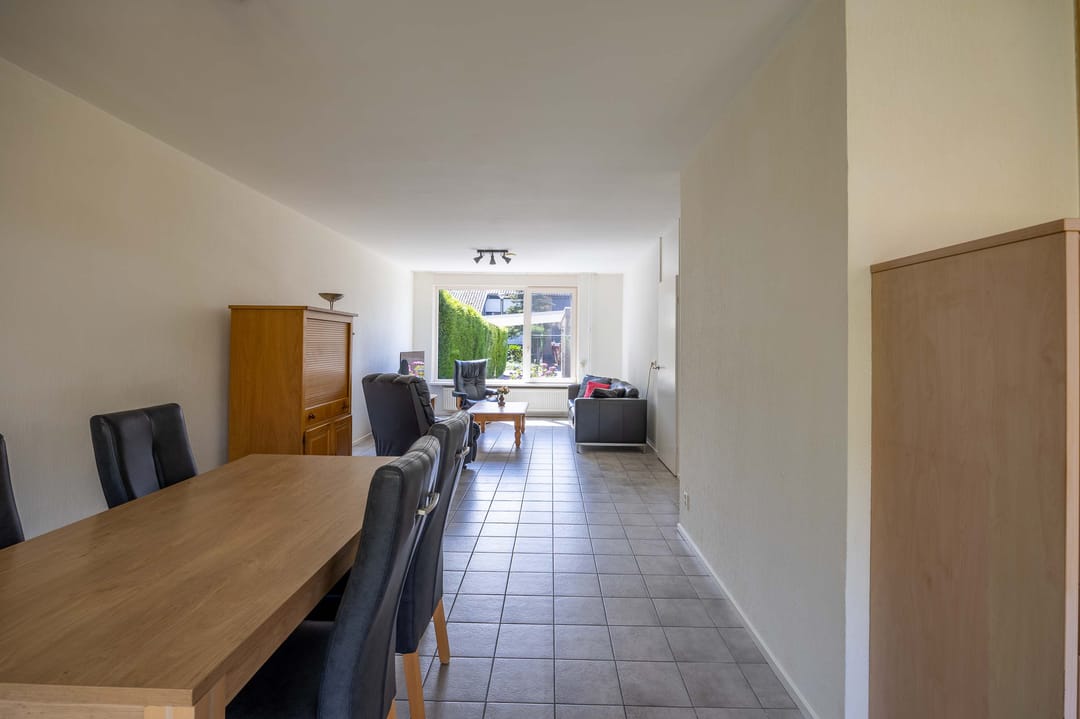 Photo 11 of Mambostraat 32