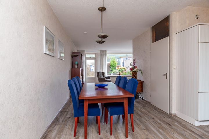 Hoekwoning te koop: Margrietlaan 4, Poeldijk