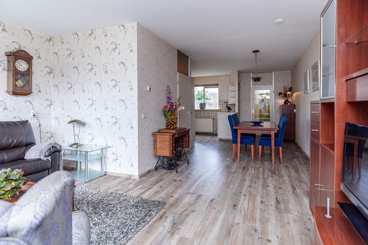 Hoekwoning te koop: Margrietlaan 4, Poeldijk