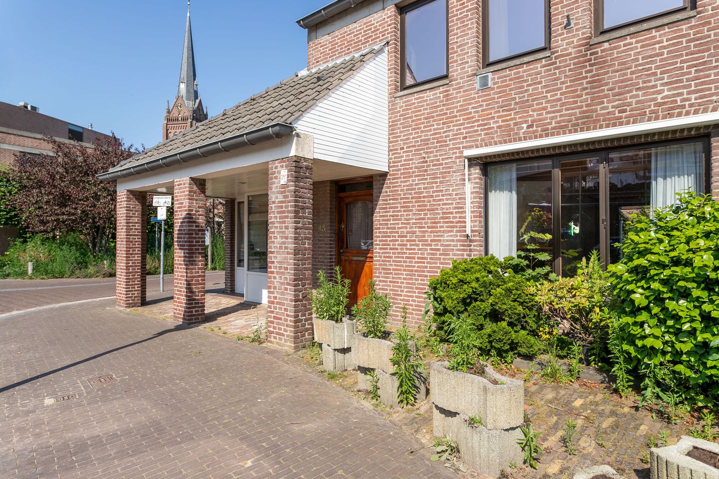 Foto 44 van Kerkstraat 43