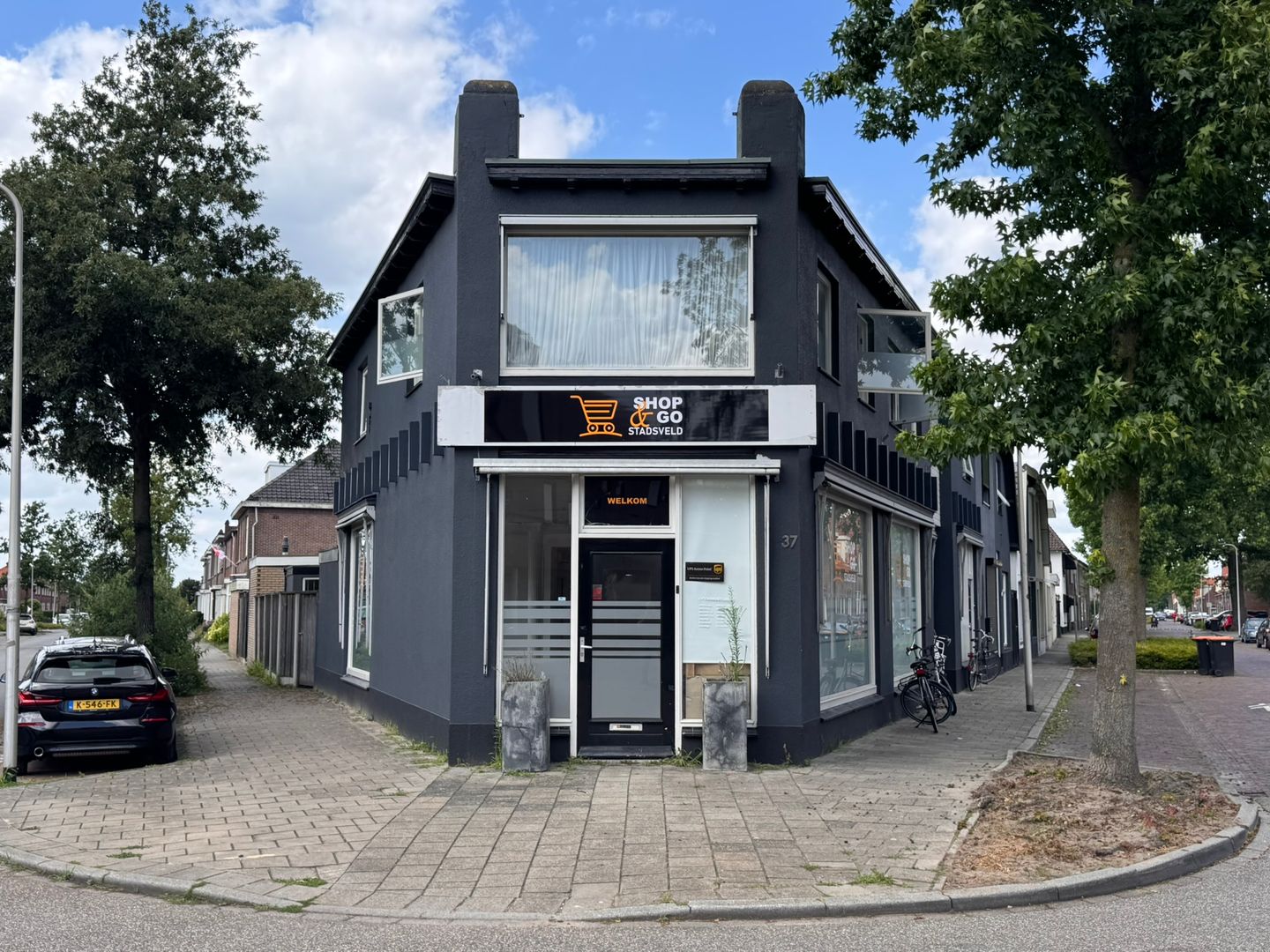 View photo 2 of Dennenweg 37