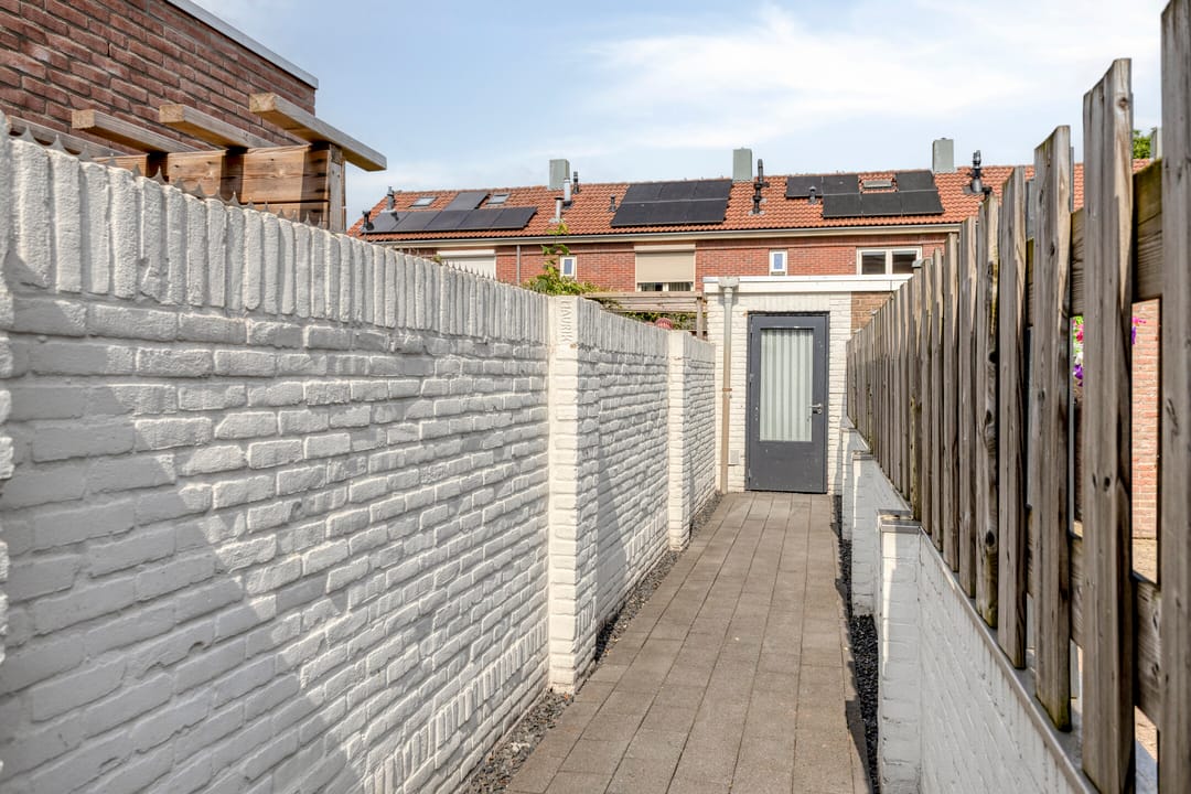 Photo 13 of Palmboomstraat 104