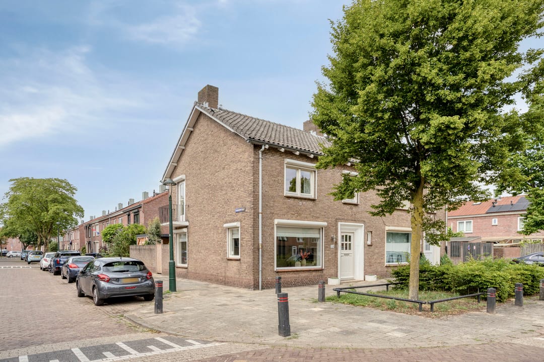 Photo 23 of Palmboomstraat 104