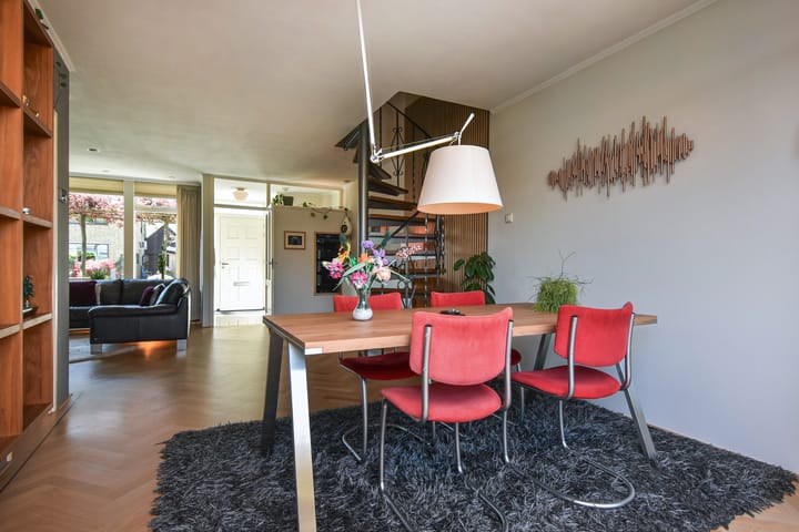 Tussenwoning te koop: Kerklaan 27, Wateringen