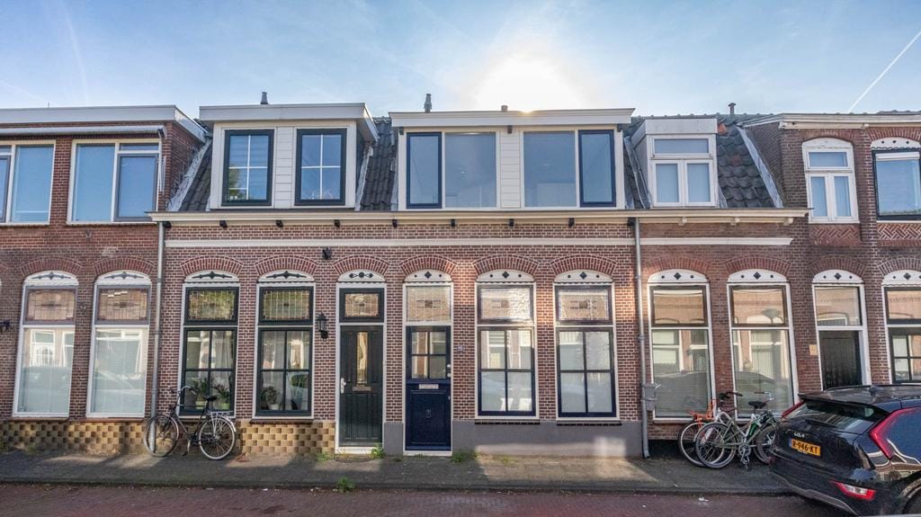 Foto 41 van Floresstraat 23