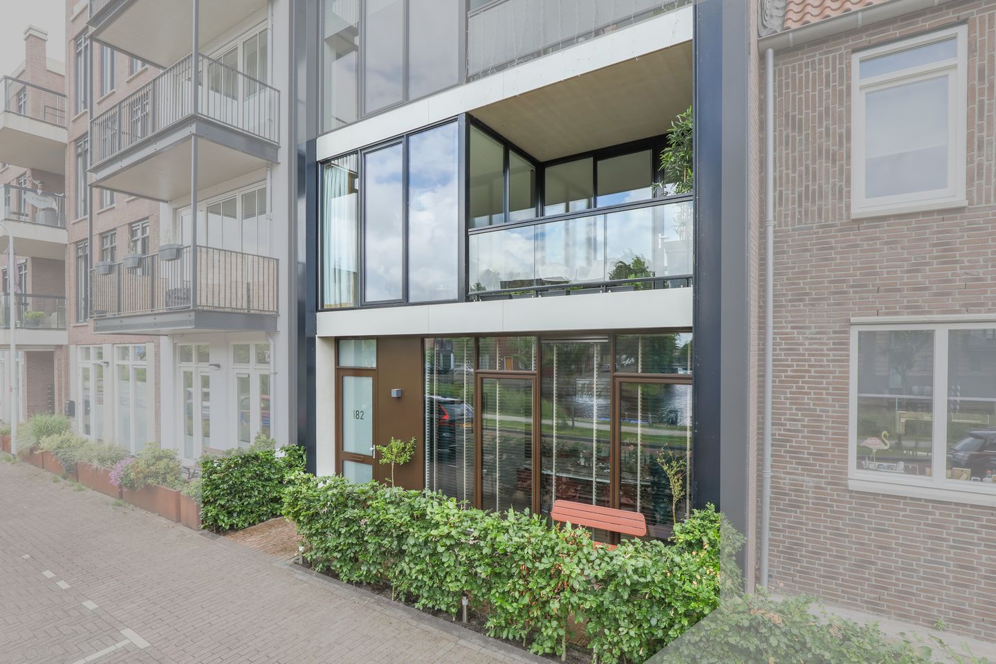 Photo 4 of Terschellingkade 182