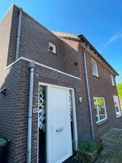 Foto 2 van Plechelmusstraat 10-A