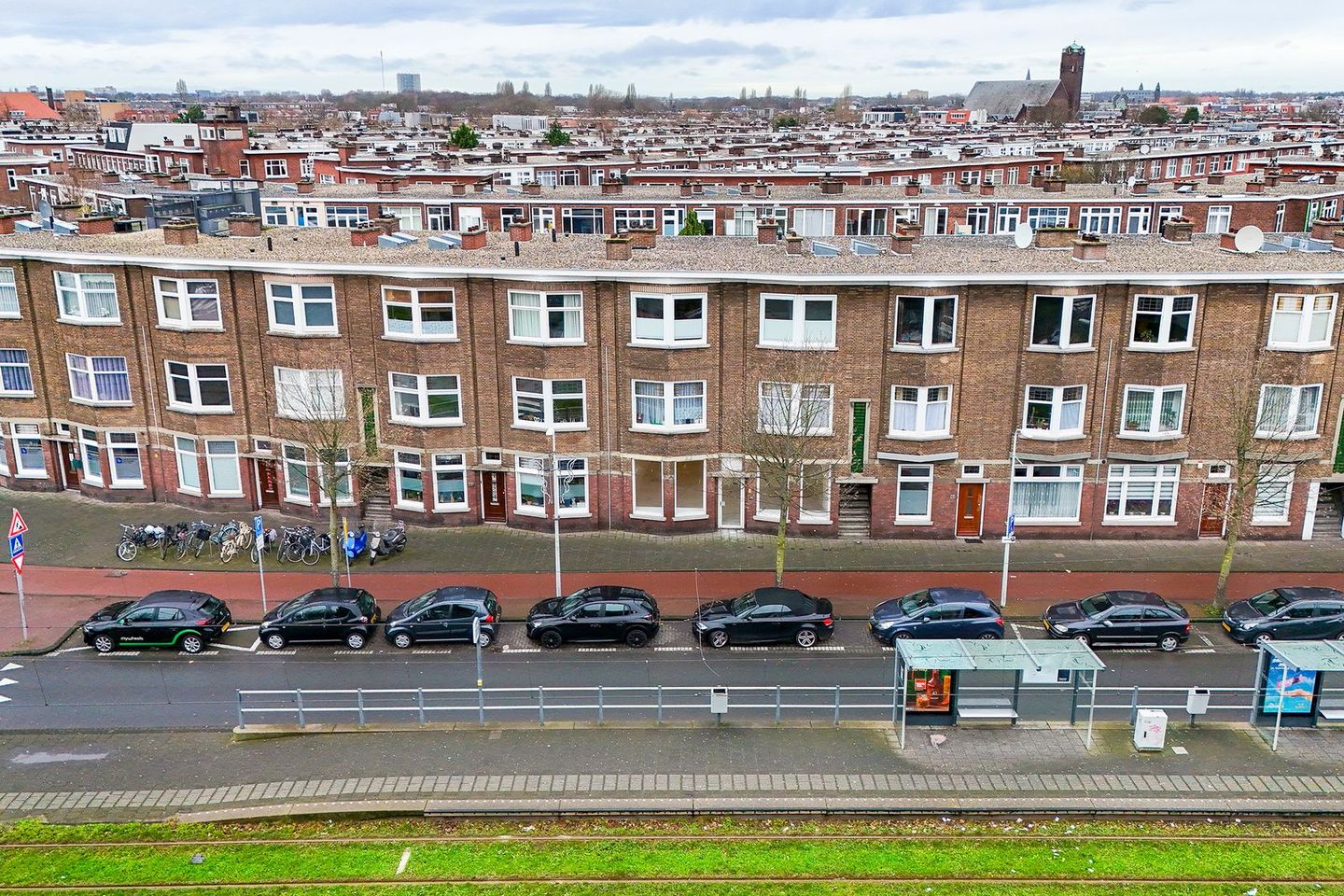 Bekijk foto 2 van Apeldoornselaan 175