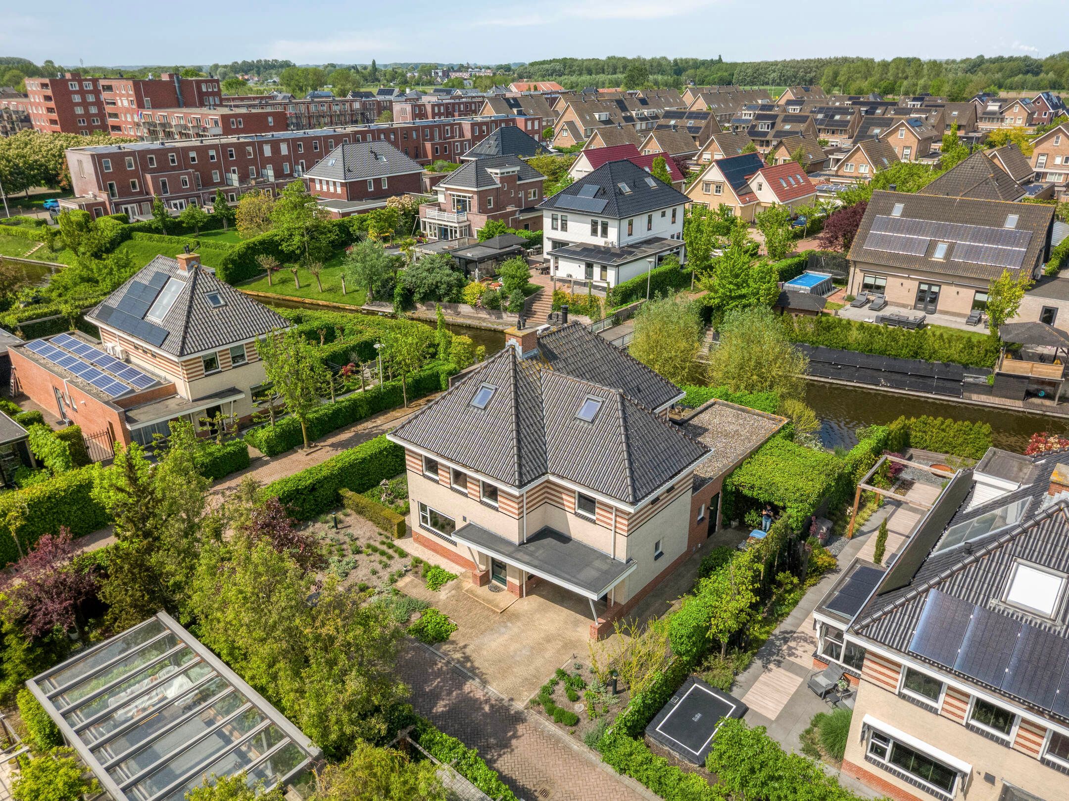 Photo 3 of Uithofweide 9