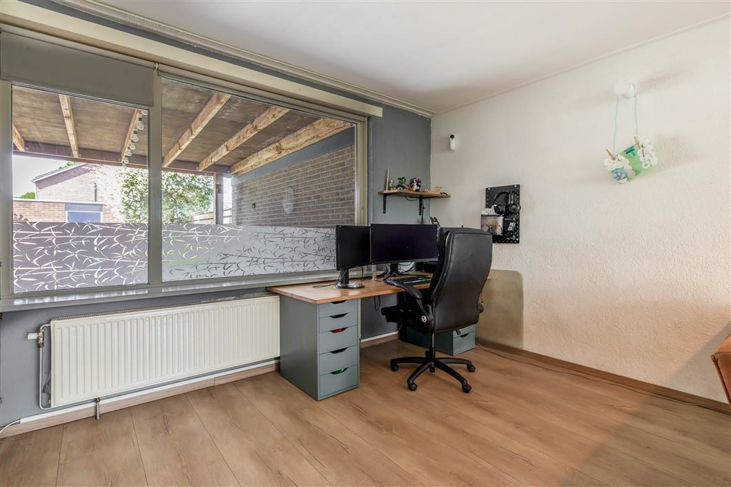 Photo 16 of Schoenerstraat 37