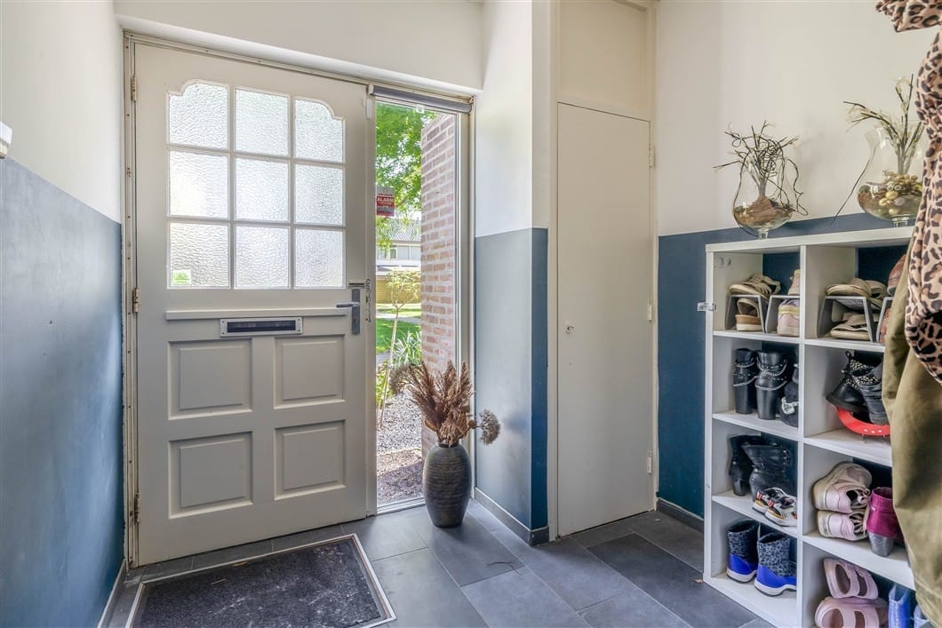 Photo 10 of Schoenerstraat 37