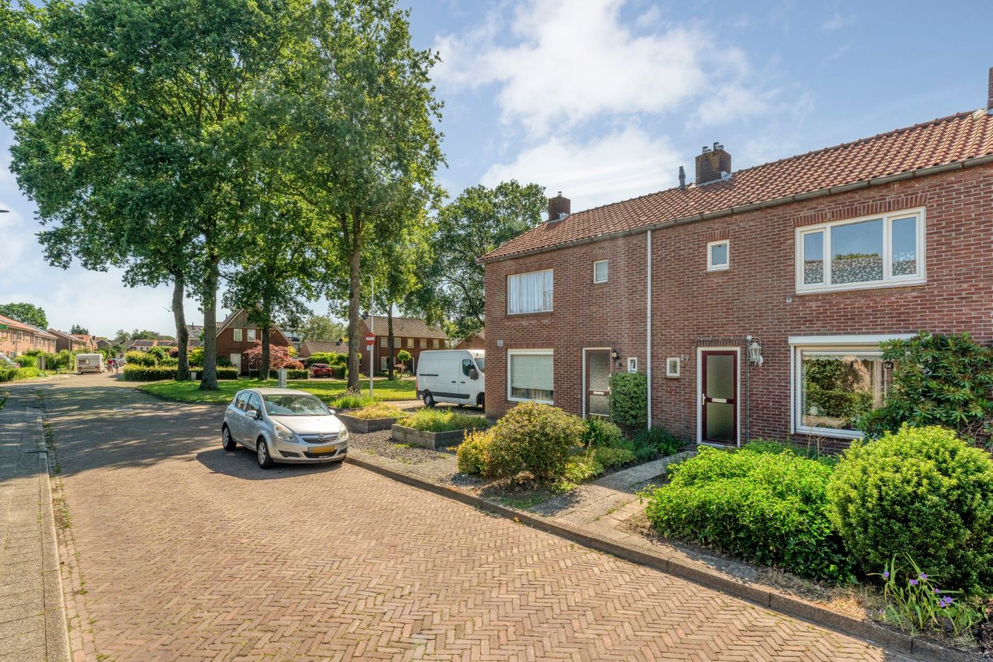 Foto 1 van de Ruyterstraat 24