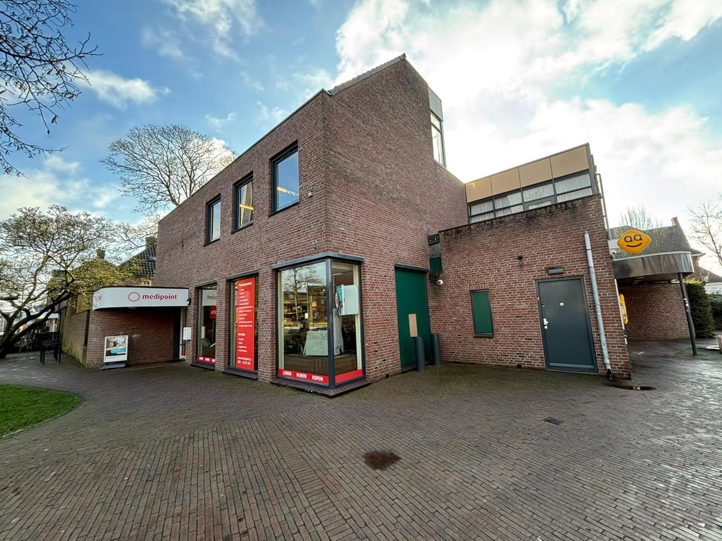 View photo 3 of Raadhuisstraat 1-a