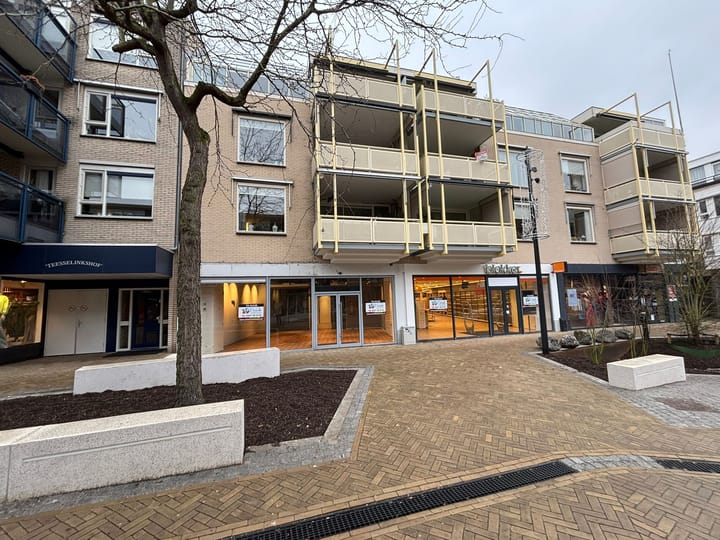 Willem-Alexanderstraat 28