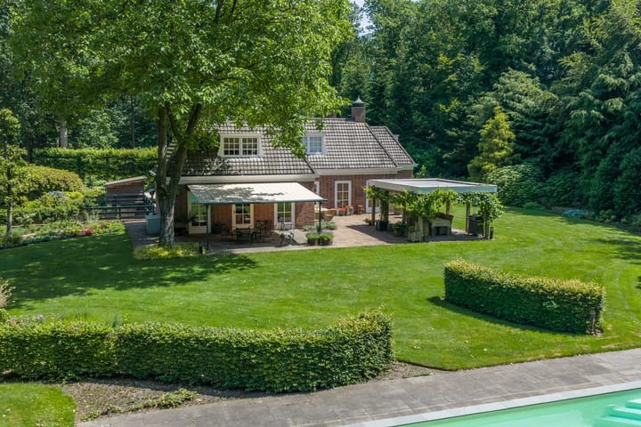 Photo 3 of Elspeterweg 10
