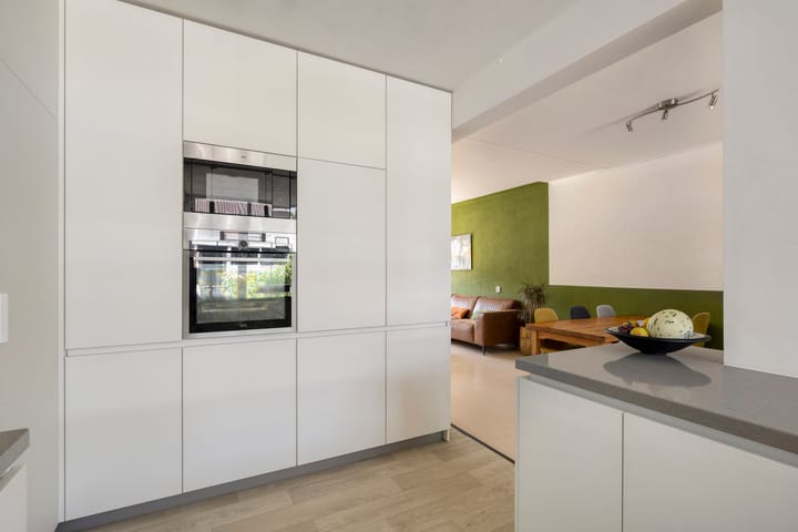 Tussenwoning te koop: Breitnerstraat 8, Woerden