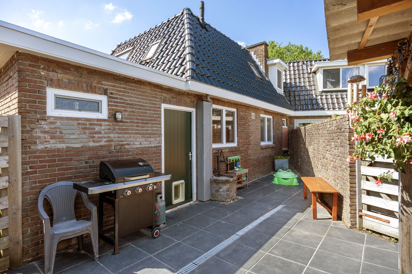 Foto 40 van T P Oosterhoffstraat 2
