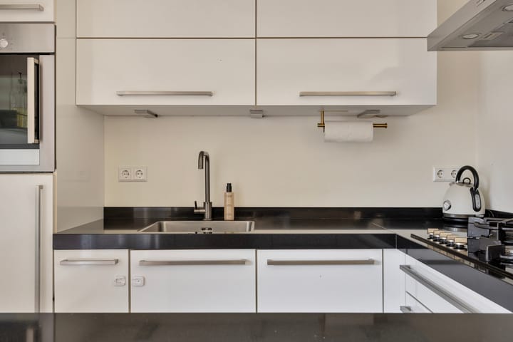 Tussenwoning te koop: De Hooimijt 4, Made