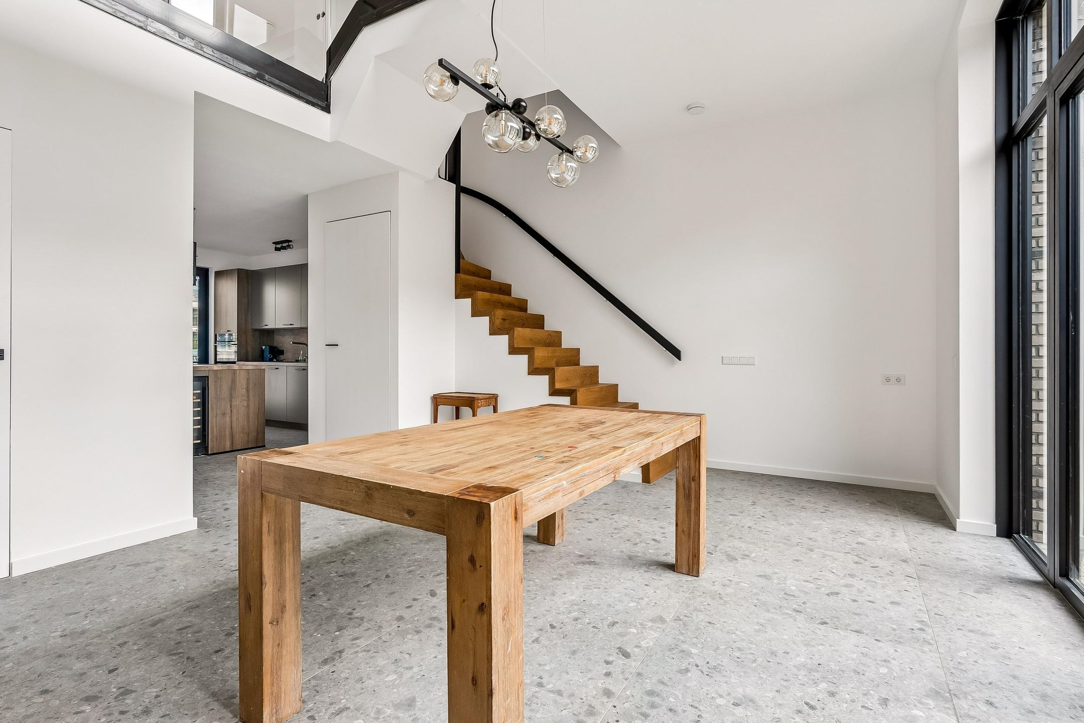 Photo 15 of Nydia Ecurystraat 12