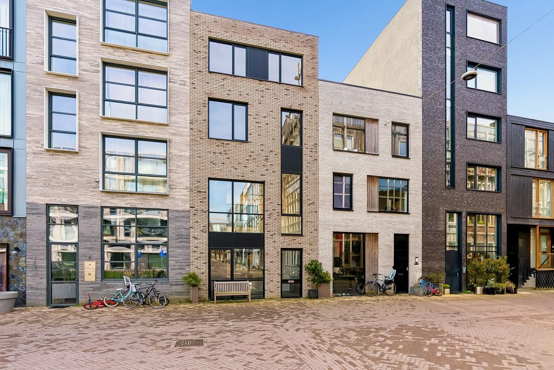 Photo 1 of Nydia Ecurystraat 12
