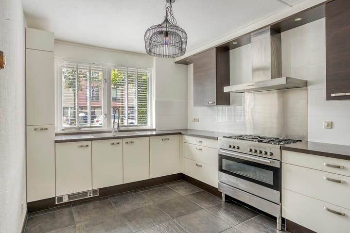 Tussenwoning te koop: Oijenseweg 207, Oss