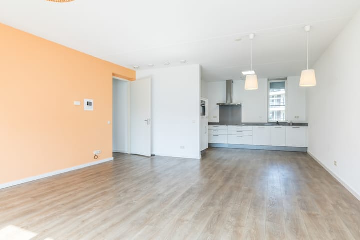 Appartement te koop: Corneliusplein 71, Heerlen