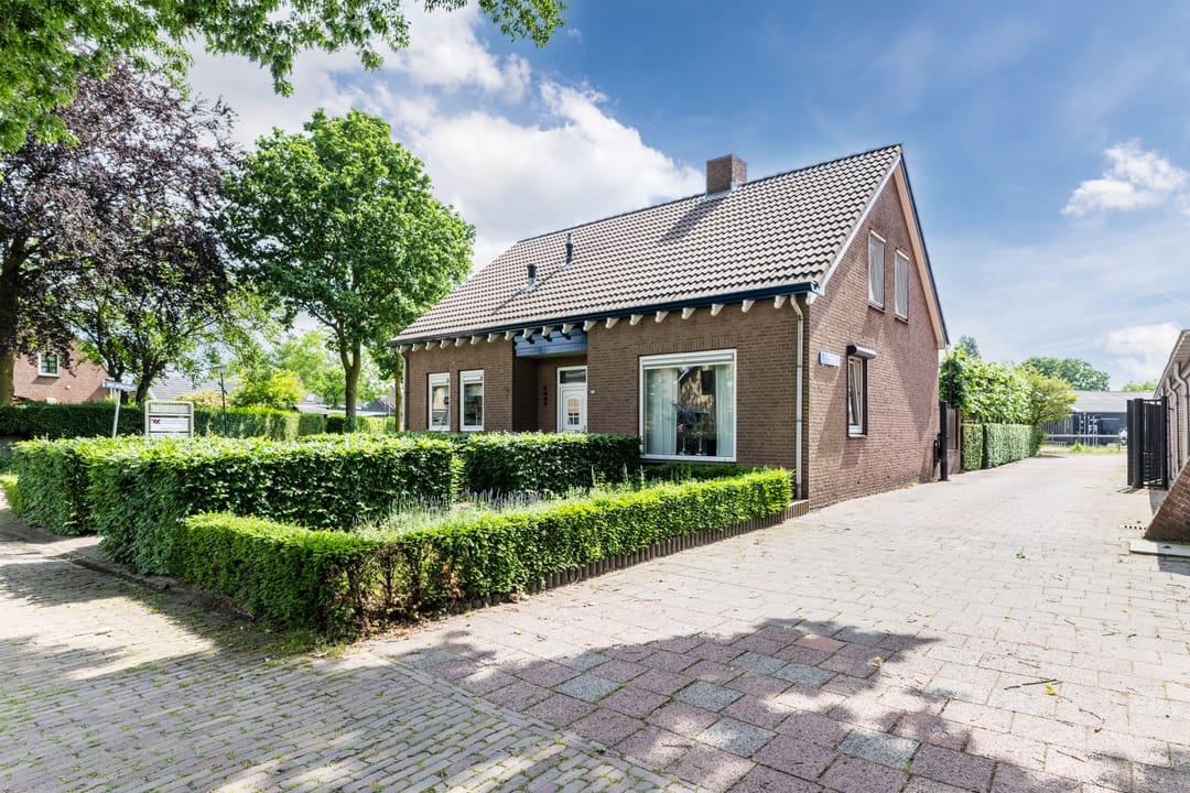 Photo 1 of Veenstraat 16