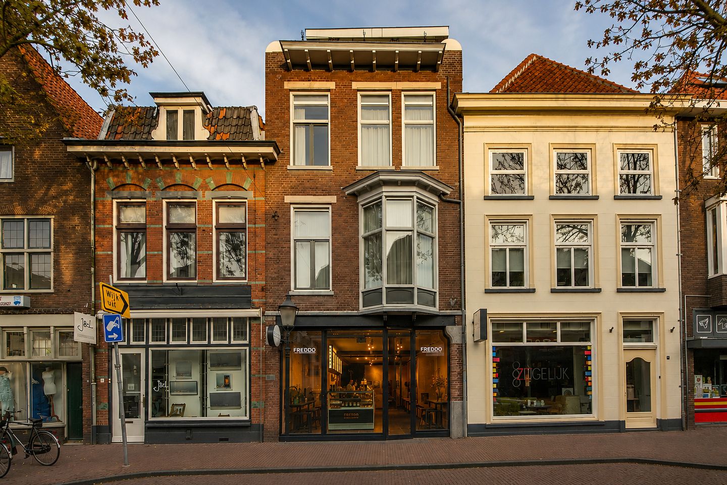 Bekijk foto 1 van Kamp 16