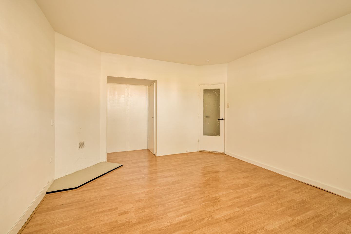 Photo 5 of Westlandgracht 227-H