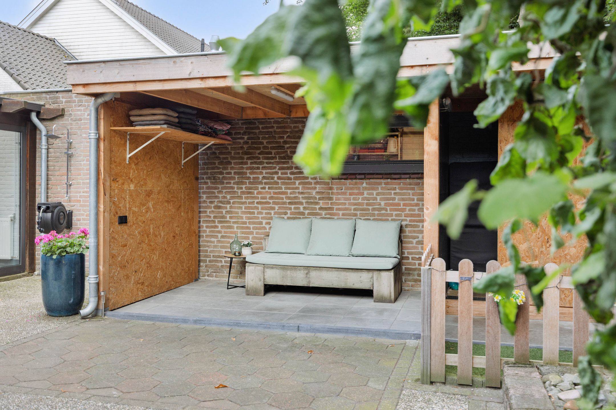 Photo 36 of Torenstraat 4-A
