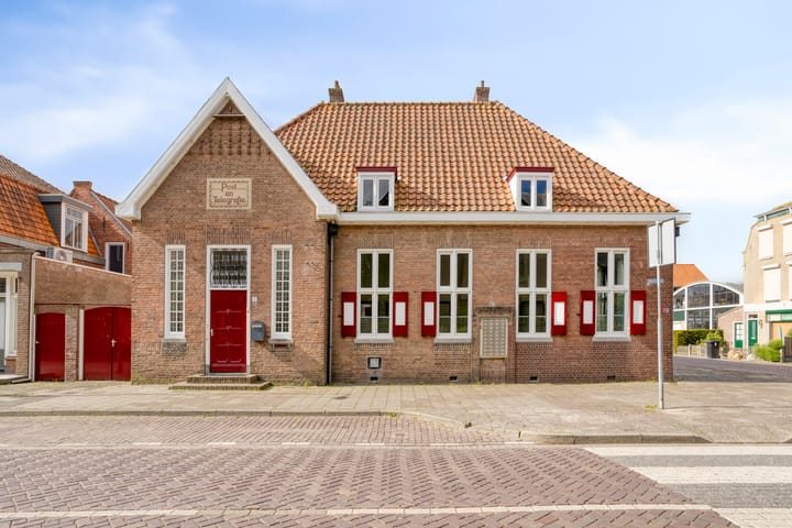Hoekwoning te koop: Kerkstraat 3, Stavenisse