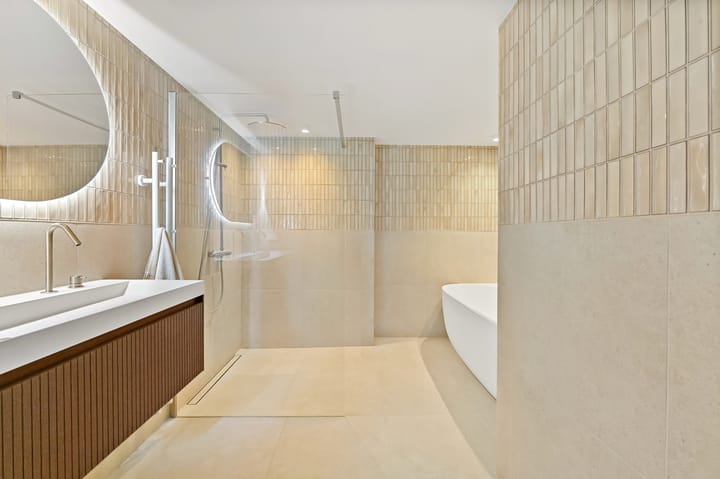 Photo 3 of Jan van Nassaustraat 16-A