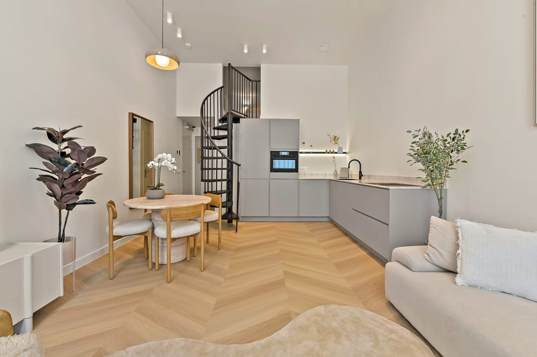 Photo 11 of Jan van Nassaustraat 16-A