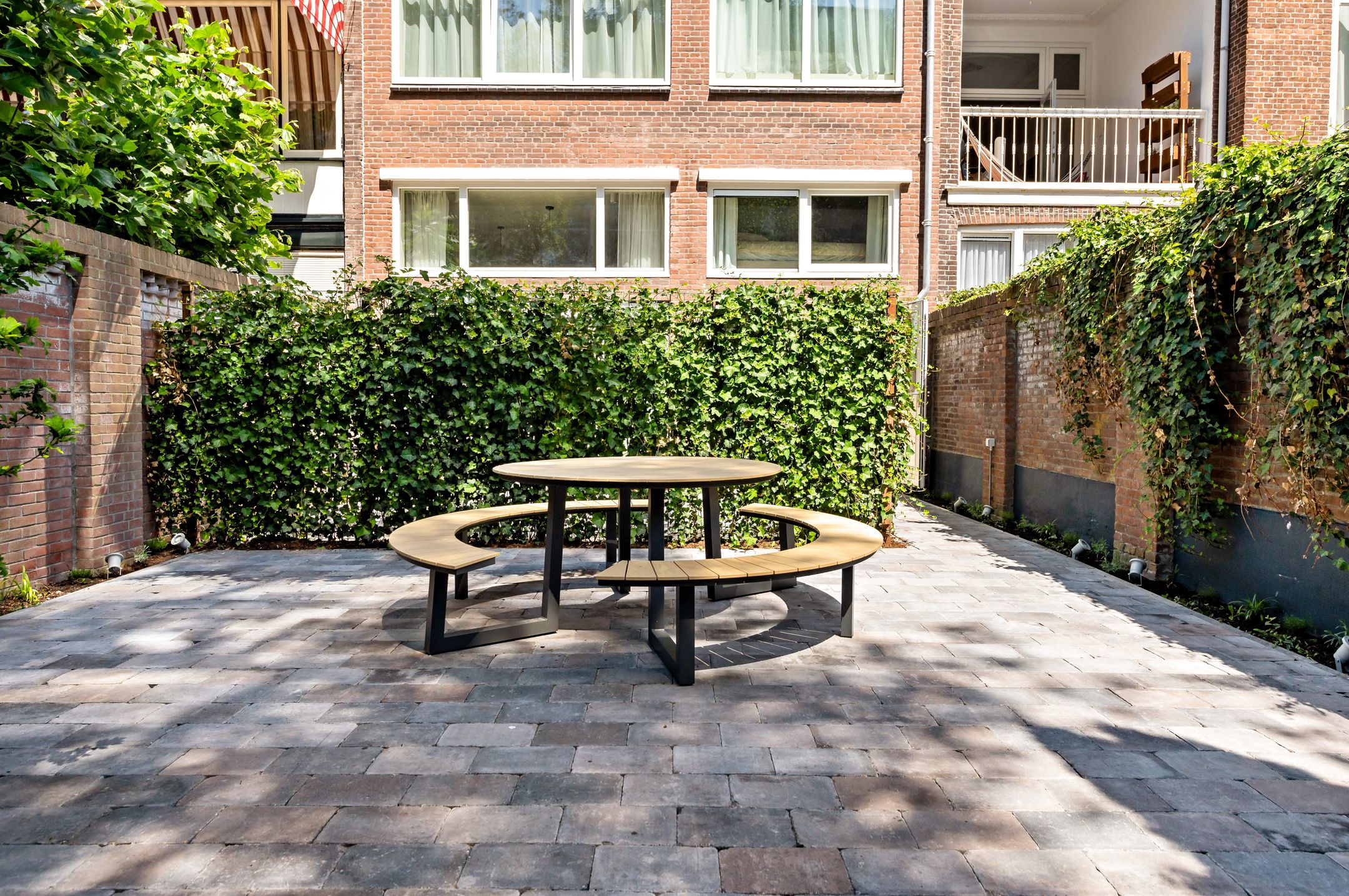 Photo 30 of Jan van Nassaustraat 16-C