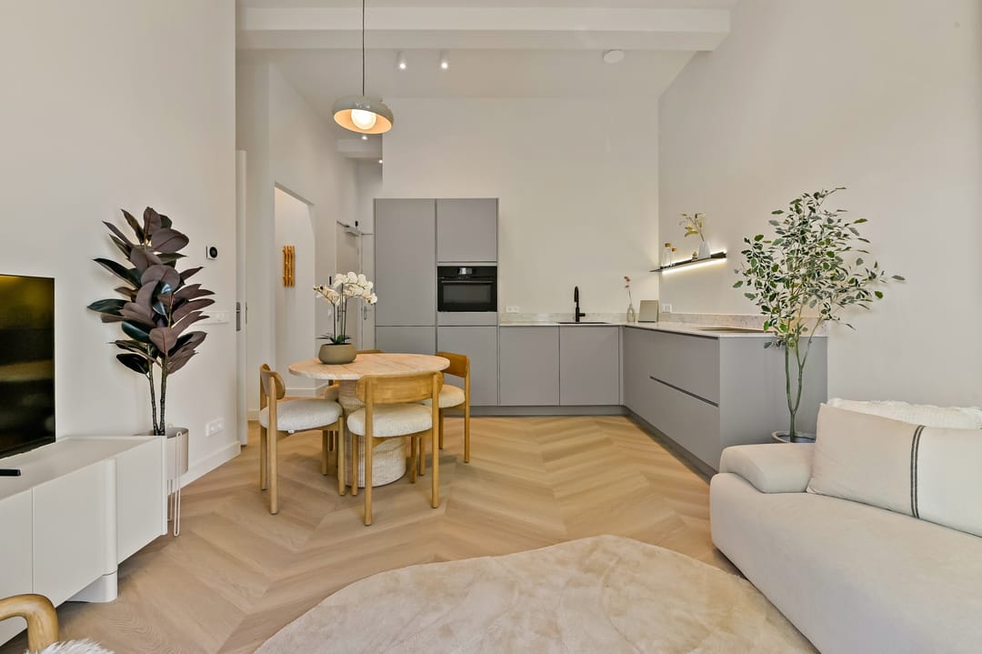 Photo 11 of Jan van Nassaustraat 16-E