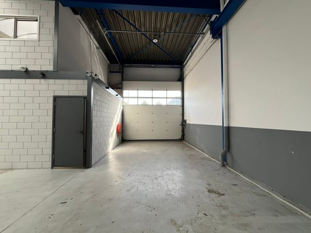 View photo 5 of Grote Waard 7