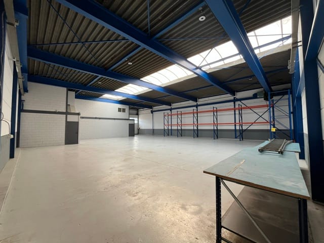 View photo 3 of Grote Waard 7