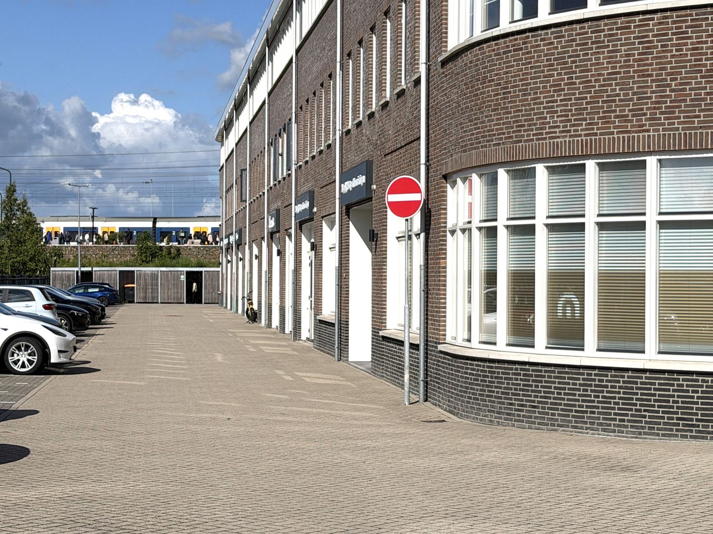 View photo 3 of Amerlandseweg 9-b