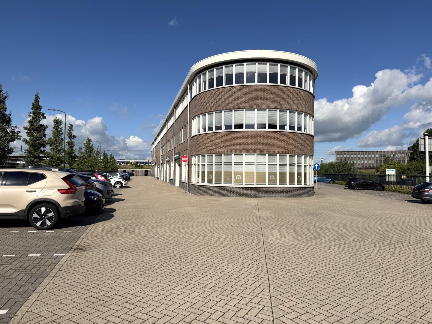 View photo 2 of Amerlandseweg 9-b