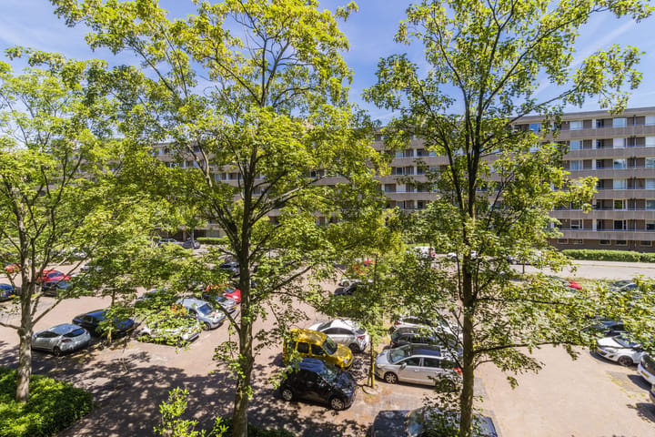 Appartement te koop: Aert van Neslaan 311, Oegstgeest