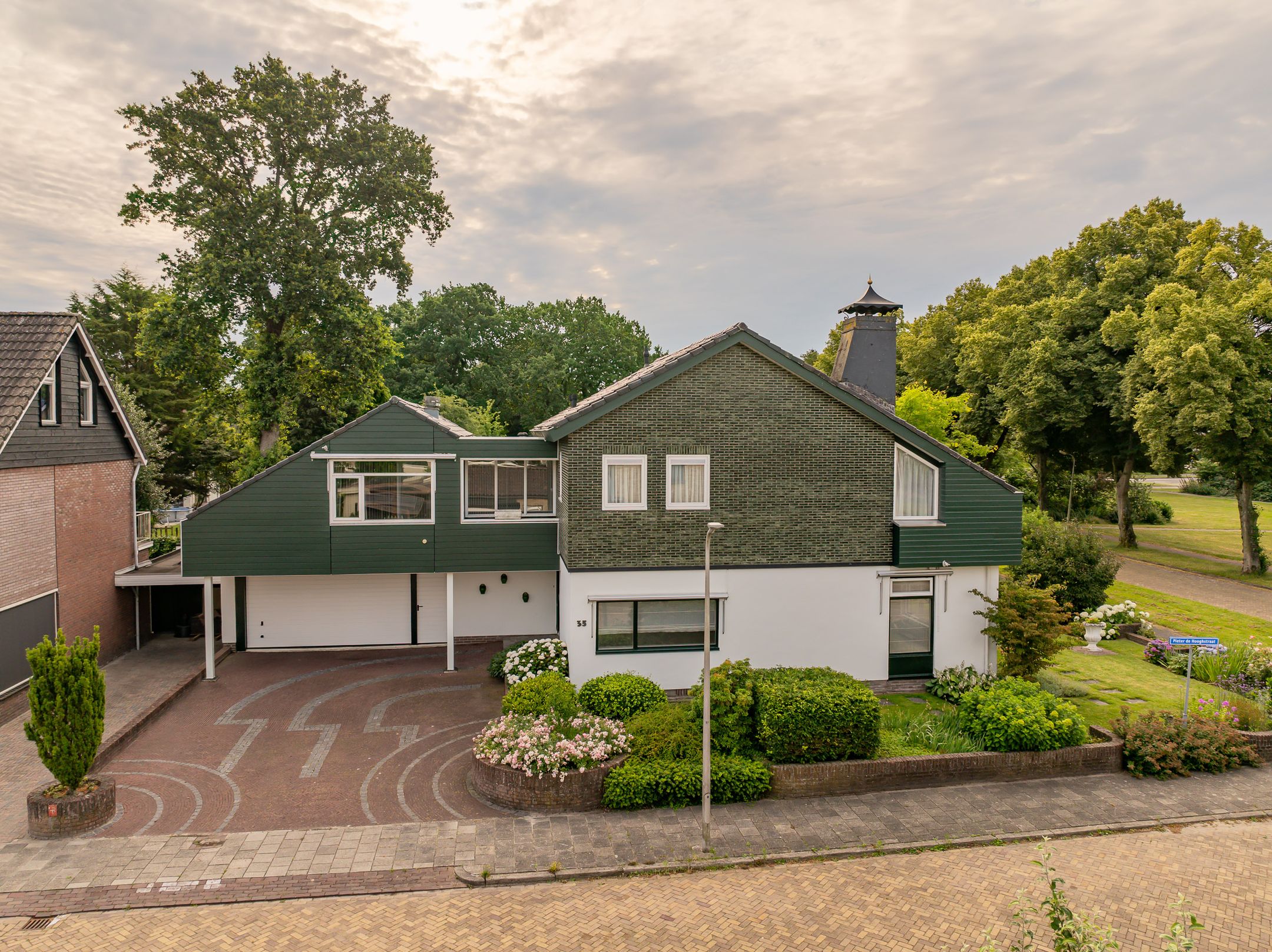 Photo 72 of Pieter de Hooghstraat 35