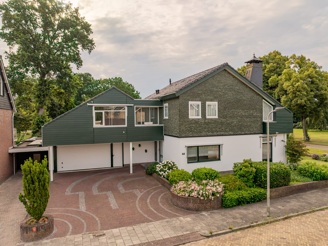 Photo 7 of Pieter de Hooghstraat 35
