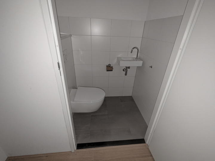 Photo 5 of Theodora Eigemanpad 202