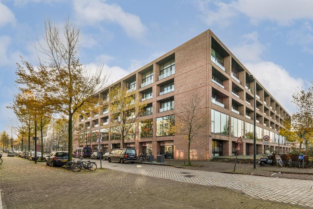Photo 21 of Erich Salomonstraat 144